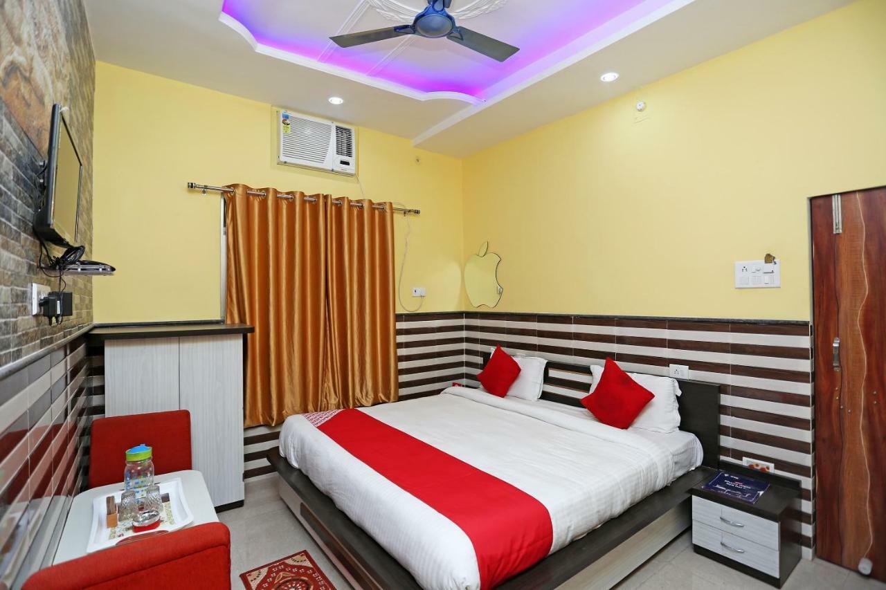 Hotel Bachchan Palace Varanasi Eksteriør billede