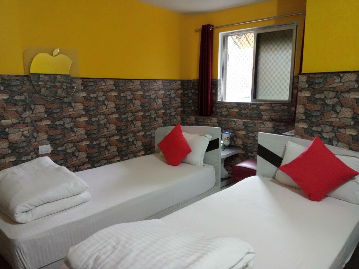 Hotel Bachchan Palace Varanasi Eksteriør billede