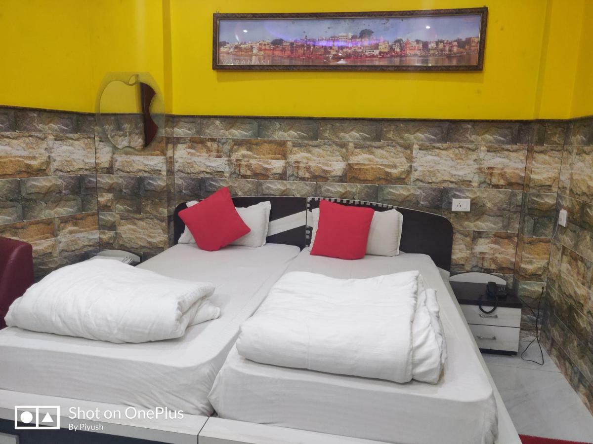 Hotel Bachchan Palace Varanasi Eksteriør billede