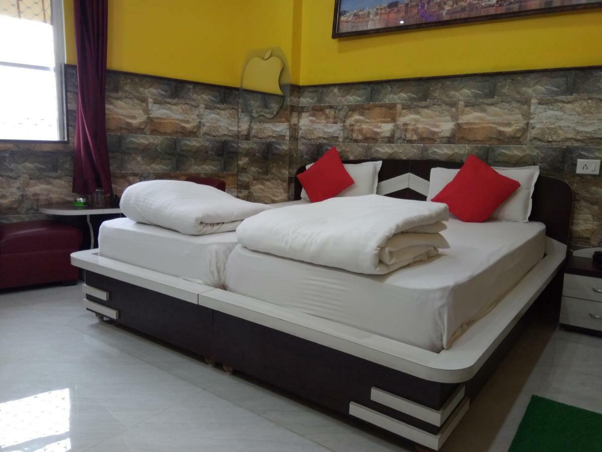 Hotel Bachchan Palace Varanasi Eksteriør billede